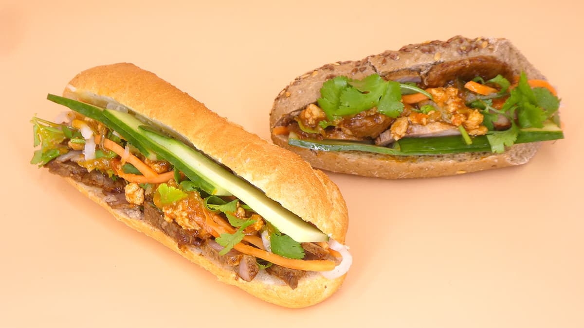B1. Bánh mì pate